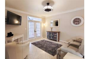 5107 BAY CLUB CIRCLE, TAMPA, FL 33607 Sold 09/30/24