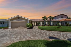 2079 MASSACHUSETTS AVENUE, SAINT PETERSBURG, FL 33703 Sold 05/30/24