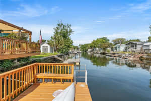 5410 CIRCLE DRIVE, WEEKI WACHEE, FL 34607 Sold 09/15/24