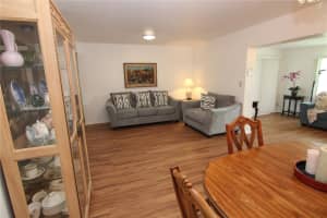 810 OAKMONT AVENUE, SUN CITY CENTER, FL 33573 - MLS#MFRT3517830