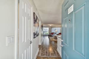 4115 CHATHAM OAK COURT, TAMPA, FL 33624 Sold 05/17/24