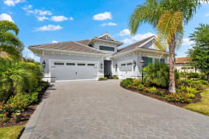 15511 CASTLE PARK TERRACE, LAKEWOOD RANCH, FL 34202 Sold 05/30/24