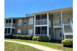 214 LAKE PARSONS GREEN, BRANDON, FL 33511 Sold 04/25/24