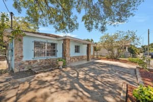 2405 DURHAM STREET, TAMPA, FL 33605 Sold 09/20/24