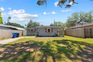1786 NEW HAMPSHIRE AVENUE, SAINT PETERSBURG, FL 33703 Sold 03/20/25