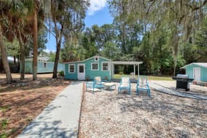 8278 ACACIA AVENUE, WEEKI WACHEE, FL 34607 Sold 04/14/25
