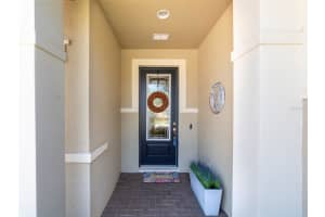 11111 LARK LANDING COURT, RIVERVIEW, FL 33569 Sold 06/07/24