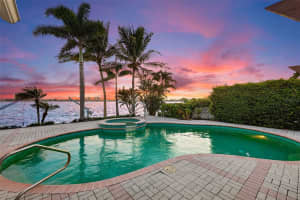2788 70TH AVENUE, SAINT PETERSBURG, FL 33712 Sold 08/16/24