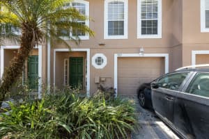 9813 ASHBURN LAKE DRIVE, TAMPA, FL 33610 Sold 06/17/24