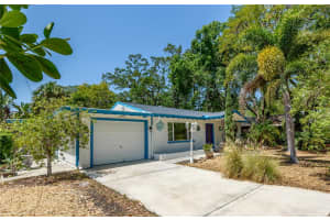 2305 IXORA AVENUE, SARASOTA, FL 34234 Sold 06/03/24