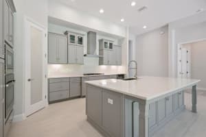 10189 MEADOWRUN DRIVE, LITHIA, FL 33547 Sold 02/07/25