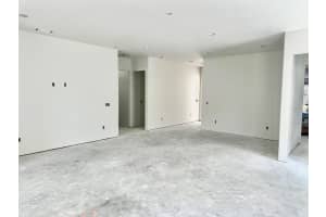 2506 SOUTH AVENUE, TAMPA, FL 33614 Sold 09/24/24