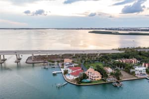 7660 PARADISE POINTE CIRCLE, ST PETERSBURG, FL 33711 Sold 06/13/24
