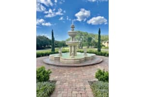 158 VILLA DI ESTE TERRACE, LAKE MARY, FL 32746 Sold 07/11/24