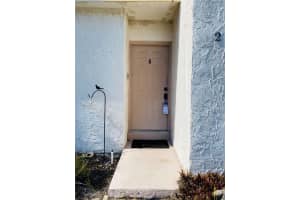 2025 SYLVESTER ROAD, LAKELAND, FL 33803 Sold 01/10/25