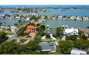 311 HARBOR VIEW LANE, LARGO, FL 33770 Sold 10/02/24