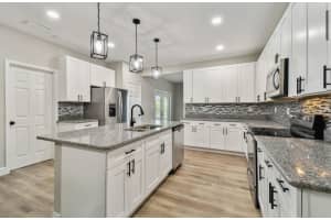 3040 KNIGHTS STATION ROAD, LAKELAND, FL 33810 Sold 11/16/24