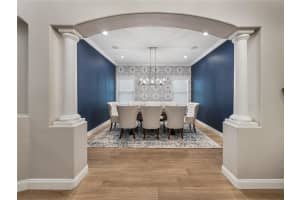 402 CLARK AVENUE, TAMPA, FL 33609 Sold 10/04/24