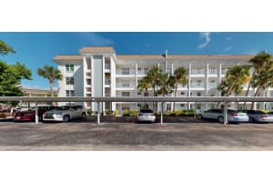 605 SUTTON PLACE PLACE, LONGBOAT KEY, FL 34228 Sold 08/02/24