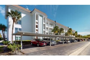 605 SUTTON PLACE PLACE, LONGBOAT KEY, FL 34228 Sold 08/02/24