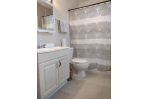 13718 ORANGE SUNSET DRIVE, TAMPA, FL 33618 Sold 10/04/24