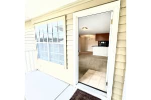 215 LAKE BROOK CIRCLE, BRANDON, FL 33511 Sold 07/19/24