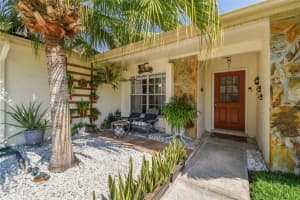 9724 CYPRESS POND AVENUE, TAMPA, FL 33647 Sold 06/18/24