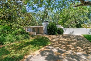 3007 HOEDT ROAD, TAMPA, FL 33618 Sold 10/28/24