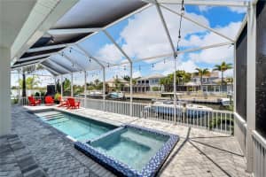 717 PINCKNEY DRIVE, APOLLO BEACH, FL 33572 Sold 04/10/25