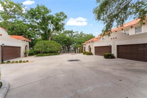 5218 BAYSHORE BOULEVARD, TAMPA, FL 33611 Sold 10/25/24
