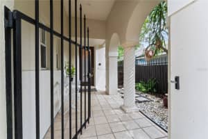 5218 BAYSHORE BOULEVARD, TAMPA, FL 33611 Sold 10/25/24