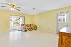 402 FINCHLEY CT #B, SUN CITY CENTER, FL 33573 Sold 11/21/24