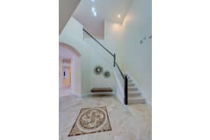 2340 BLUEWATER WAY, CLEARWATER, FL 33759 Sold 08/08/24
