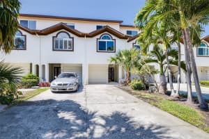 399 MADEIRA CIRCLE, SAINT PETERSBURG, FL 33715 Sold 09/27/24