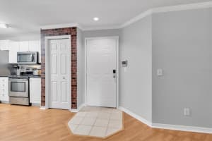 18101 PEREGRINES PERCH PLACE, LUTZ, FL 33558 Sold 02/05/25