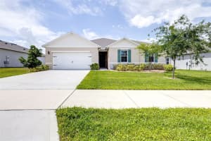 328 AUBURN GROVE CROSSING, AUBURNDALE, FL 33823 Sold 01/30/25