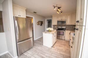 6354 CEDAR LANE, LAKELAND, FL 33813 Sold 06/13/24