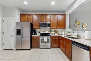 10233 RED CURRANT COURT, RIVERVIEW, FL 33578 Sold 08/28/24