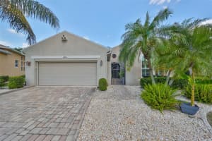 804 REGAL MANOR WAY, SUN CITY CENTER, FL 33573 - MLS#MFRT3525060