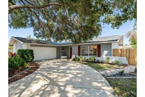 1333 MORELAND DRIVE, CLEARWATER, FL 33764 Sold 10/29/24