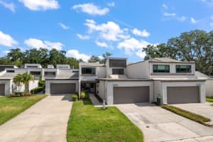 4205 FAIRWAY RUN, TAMPA, FL 33618 Sold 10/30/24