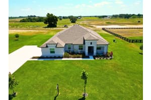 10022 DOLPHIN GULL CIRCLE, THONOTOSASSA, FL 33592 Sold 06/07/24