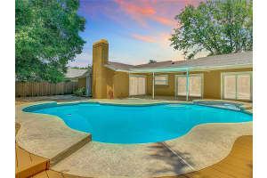 3313 FOXRIDGE CIR, TAMPA, FL 33618 Sold 08/05/24