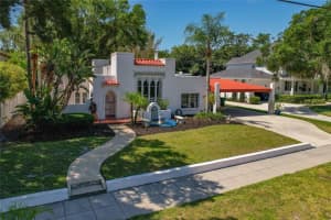 4614 SUNSET BOULEVARD, TAMPA, FL 33629 Sold 01/07/25