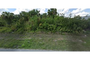 1251 AUGUSTA STREET, LEHIGH ACRES, FL 33974 - MLS#MFRT3526450