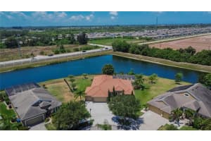 122 STAR SHELL DRIVE, APOLLO BEACH, FL 33572 Sold 07/12/24
