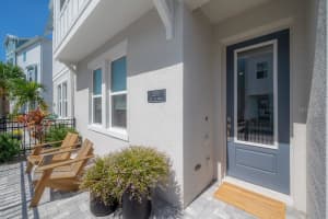 2305 LINDSTROM STREET, SARASOTA, FL 34237 Sold 09/17/24