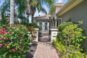 7147 WESTHILL COURT, LAKEWOOD RANCH, FL 34202 Sold 10/28/24