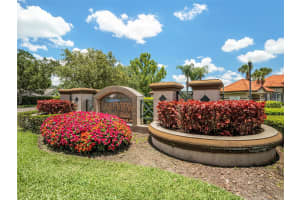 18107 PEREGRINES PERCH PLACE, LUTZ, FL 33558 Sold 11/06/24