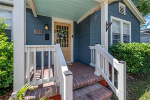 704 KENTUCKY AVENUE, TAMPA, FL 33603 Sold 07/01/24